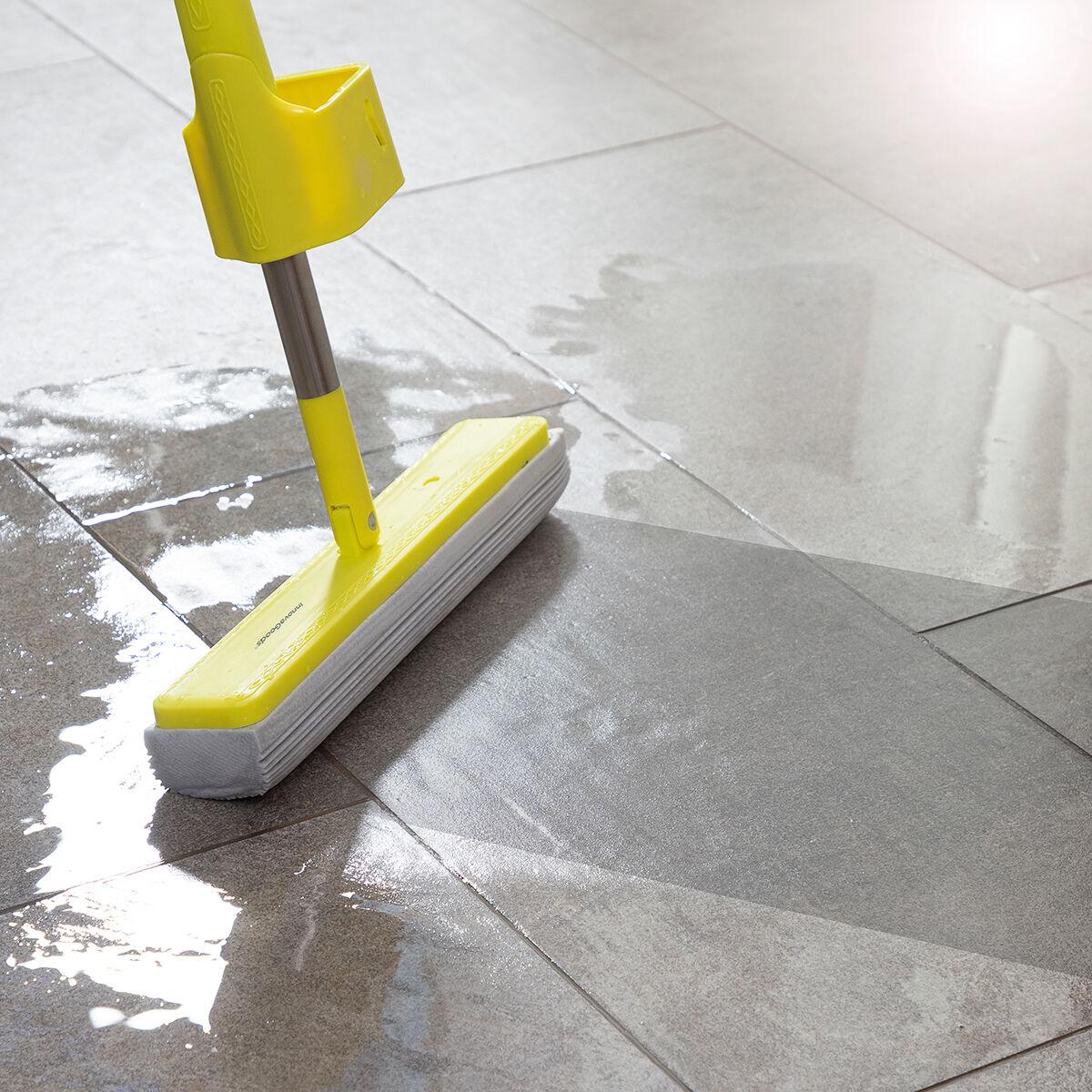 2-in-1 Dust Mop-Floor Mop with Self-wringing Sponge Wringop InnovaGoods - Sterilamo